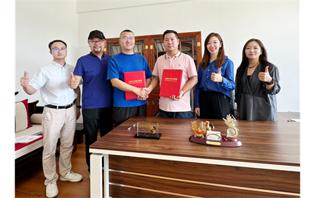 藍爺品牌咨詢與中峰百變集裝箱制造公司達成戰略合作！